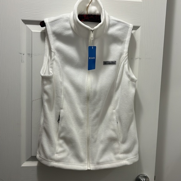 Columbia Vest - Picture 1 of 7